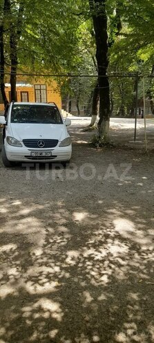 Mercedes  2009, 650,000 km - 2.1 l - Bakı