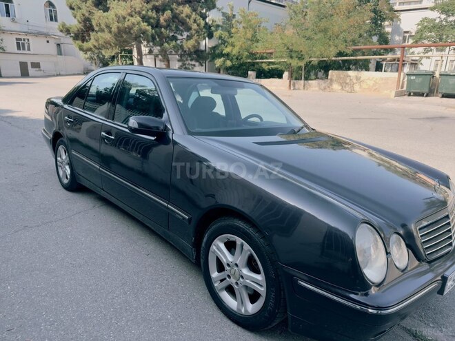 Mercedes E 270 2001, 578,000 km - 2.7 л - Bakı