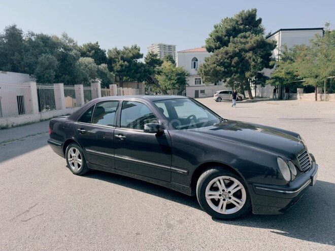 Mercedes E 270 2001, 578,000 km - 2.7 л - Bakı