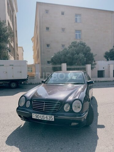 Mercedes E 270 2001, 578,000 km - 2.7 л - Bakı