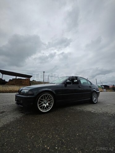 BMW 320 1999, 310,000 km - 2.0 l - Qusar