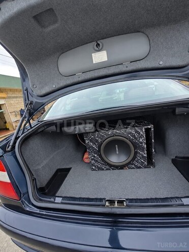 BMW 320 1999, 310,000 km - 2.0 l - Qusar