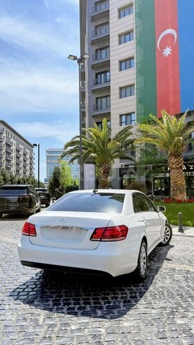 Mercedes E 200 2014, 580,000 km - 2.1 л - Bakı