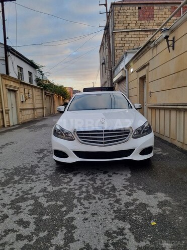 Mercedes E 200 2014, 580,000 km - 2.1 л - Bakı