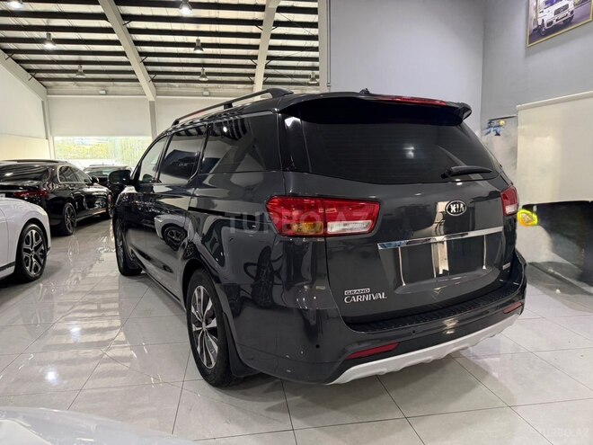 Kia Carnival 2017, 268,000 km - 2.2 л - Bakı