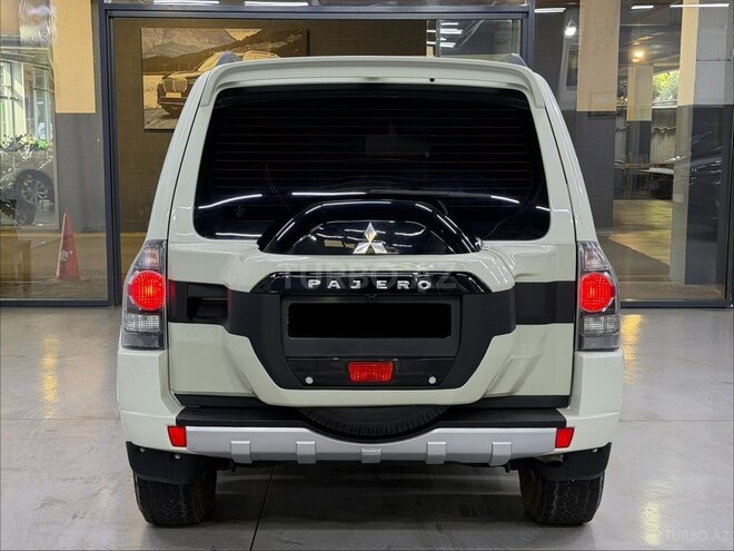 Mitsubishi Pajero 2007, 380,000 km - 3.0 l - Bakı