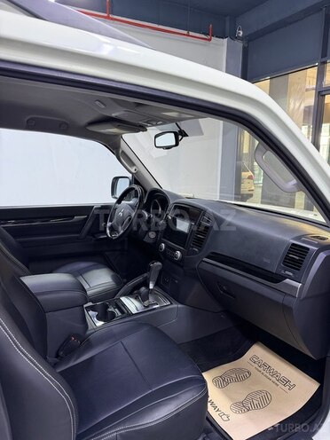 Mitsubishi Pajero 2007, 380,000 km - 3.0 l - Bakı