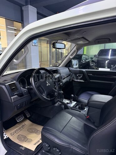 Mitsubishi Pajero 2007, 380,000 km - 3.0 l - Bakı