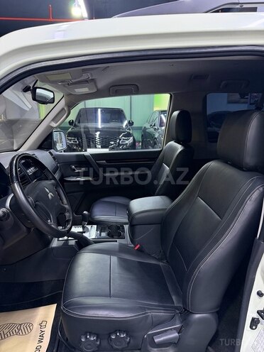 Mitsubishi Pajero 2007, 380,000 km - 3.0 l - Bakı
