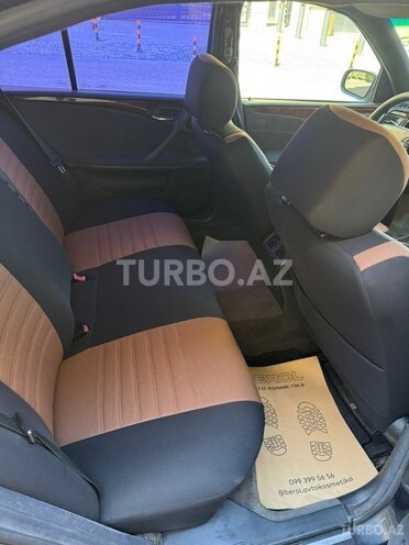 Mercedes E 200 1999, 295,000 km - 2.2 л - Göyçay