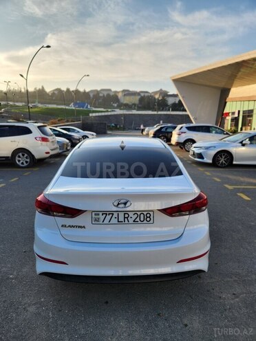 Hyundai Elantra 2017, 137,500 km - 2.0 л - Bakı