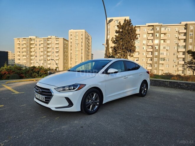 Hyundai Elantra 2017, 137,500 km - 2.0 л - Bakı