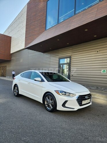 Hyundai Elantra 2017, 137,500 km - 2.0 л - Bakı