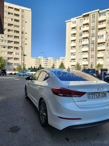 Hyundai Elantra 2017, 137,500 km - 2.0 л - Bakı