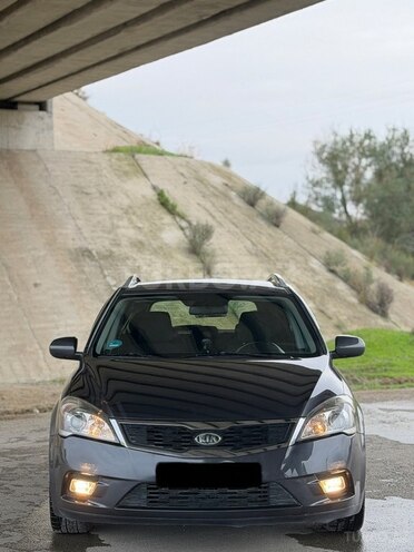 Kia  2010, 240,000 km - 1.4 l - Sumqayıt
