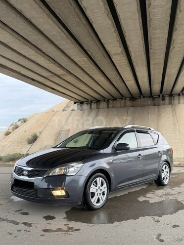 Kia  2010, 240,000 km - 1.4 l - Sumqayıt