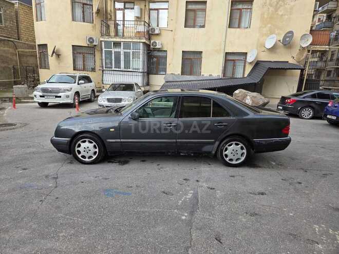 Mercedes E 230 1995, 498,500 km - 2.3 l - Xırdalan