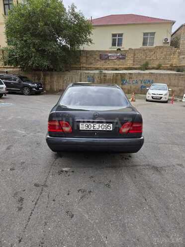 Mercedes E 230 1995, 498,500 km - 2.3 l - Xırdalan