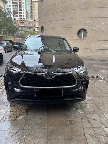Toyota Highlander 2023, 75,000 km - 2.5 l - Bakı