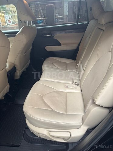 Toyota Highlander 2023, 75,000 km - 2.5 l - Bakı