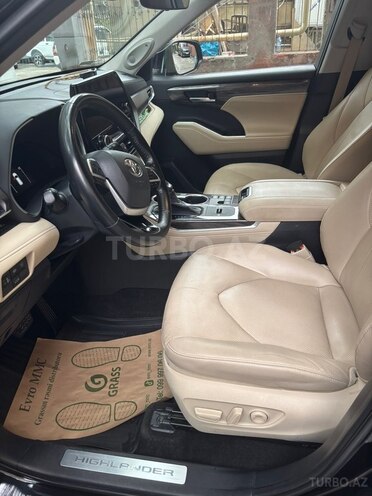 Toyota Highlander 2023, 75,000 km - 2.5 l - Bakı