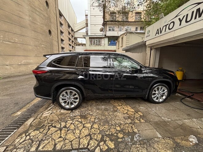 Toyota Highlander 2023, 75,000 km - 2.5 l - Bakı