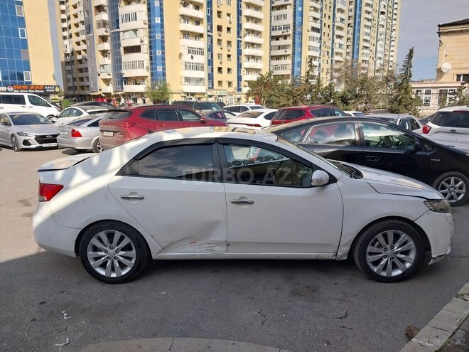 Kia Cerato 2010, 217,514 km - 2.0 l - Bakı