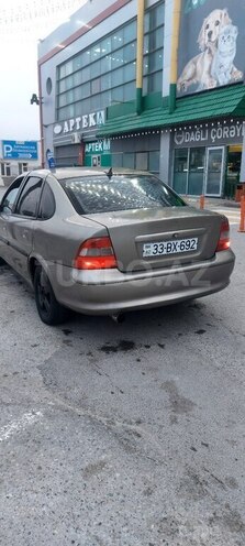 Opel Vectra 1996, 254,643 km - 1.8 l - Sumqayıt