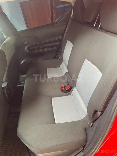 Toyota Prius C 2017, 50,000 km - 1.5 l - Bakı