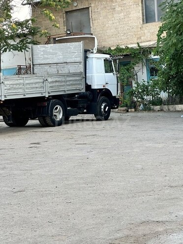 MAZ  2005, 250,000 km - 11.0 l - Bakı