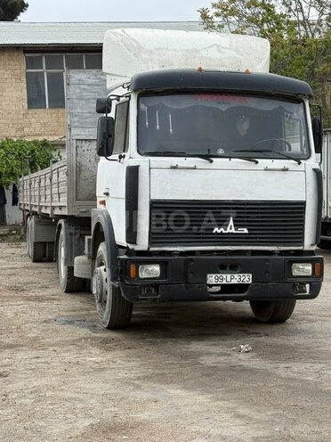 MAZ  2005, 250,000 km - 11.0 l - Bakı