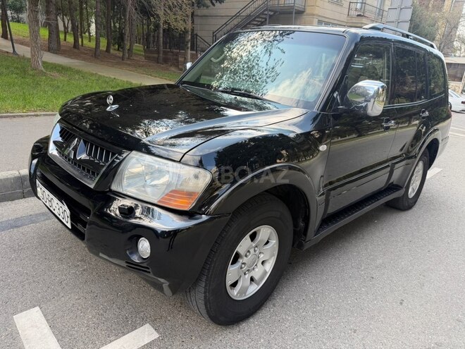 Mitsubishi Pajero 2004, 285,000 km - 3.0 л - Bakı