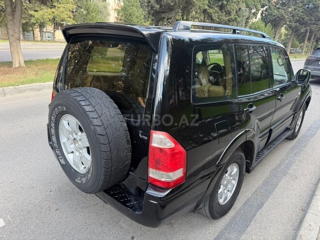 Mitsubishi Pajero 2004, 285,000 km - 3.0 л - Bakı