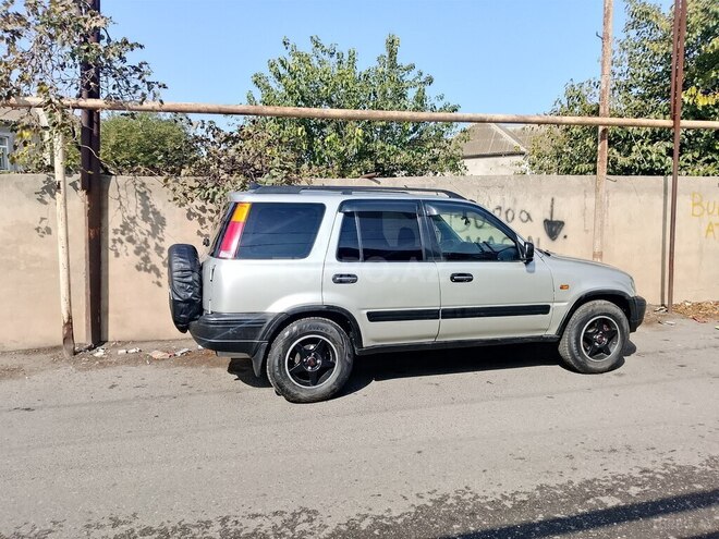 Honda CR-V 1996, 180,000 km - 2.0 l - Bakı