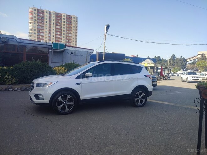 Ford Escape 2017, 159,000 km - 1.5 l - Bakı