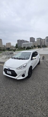 Toyota Aqua 2017, 157,000 km - 1.5 l - Bakı