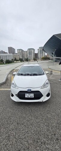Toyota Aqua 2017, 157,000 km - 1.5 l - Bakı