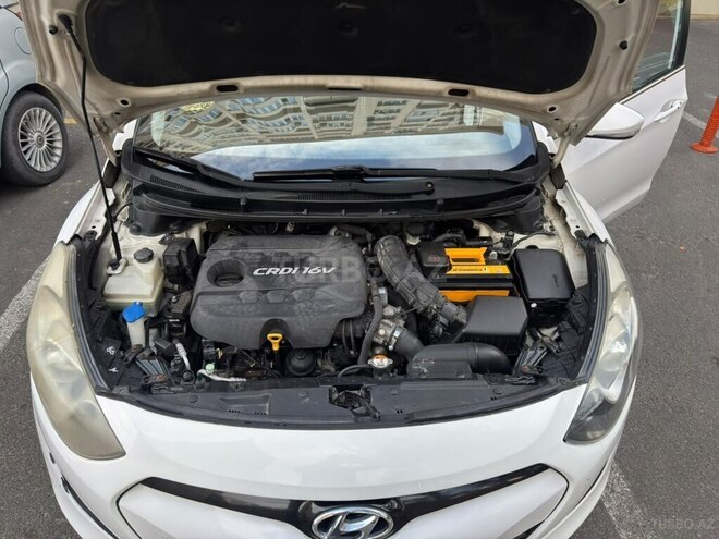 Hyundai i30 2014, 251,000 km - 1.6 l - Bakı