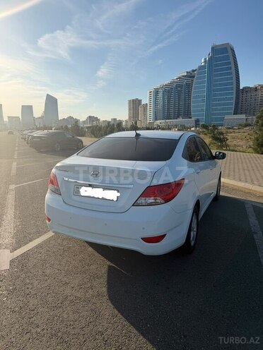 Hyundai Accent 2014, 96,000 km - 1.4 л - Bakı