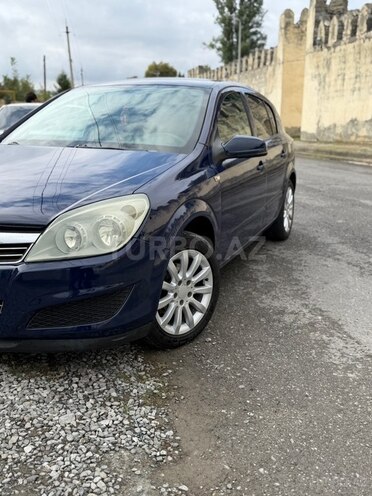 Opel Astra 2008, 350,000 km - 2.2 l - İsmayıllı