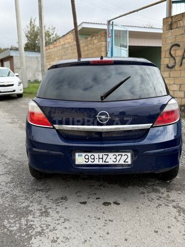 Opel Astra 2008, 350,000 km - 2.2 l - İsmayıllı