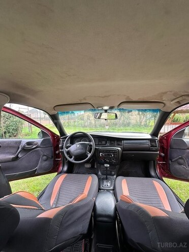 Opel Vectra 1996, 330,000 km - 1.8 l - Masallı