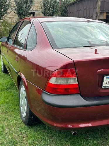 Opel Vectra 1996, 330,000 km - 1.8 l - Masallı