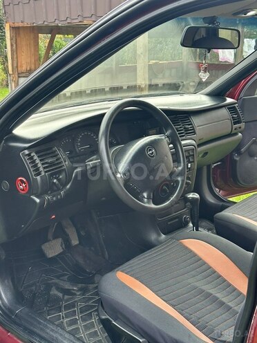 Opel Vectra 1996, 330,000 km - 1.8 l - Masallı