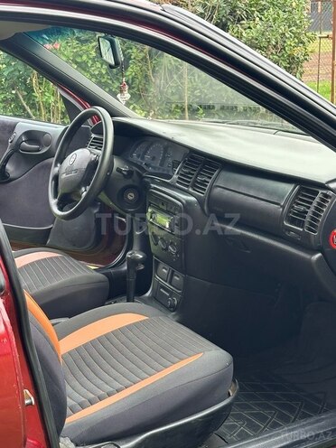 Opel Vectra 1996, 330,000 km - 1.8 l - Masallı