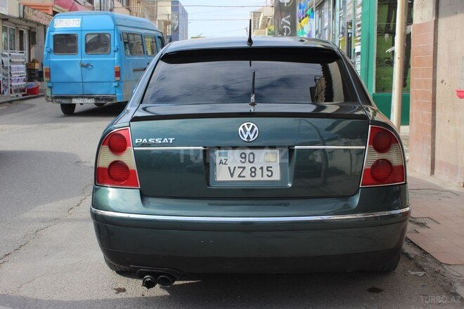 Volkswagen Passat 2004, 573,554 km - 1.8 л - Bakı