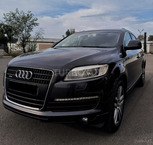 Audi Q7 2006, 283,000 km - 4.2 l - Gəncə