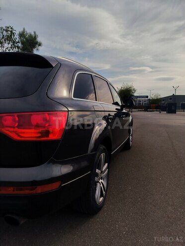 Audi Q7 2006, 283,000 km - 4.2 l - Gəncə