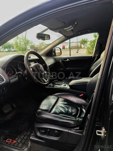 Audi Q7 2006, 283,000 km - 4.2 l - Gəncə