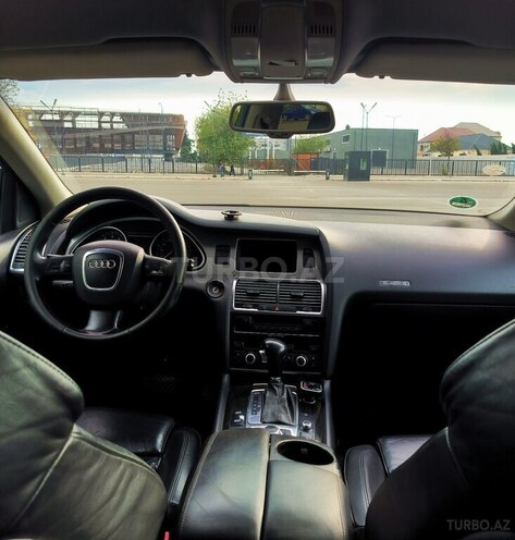 Audi Q7 2006, 283,000 km - 4.2 l - Gəncə